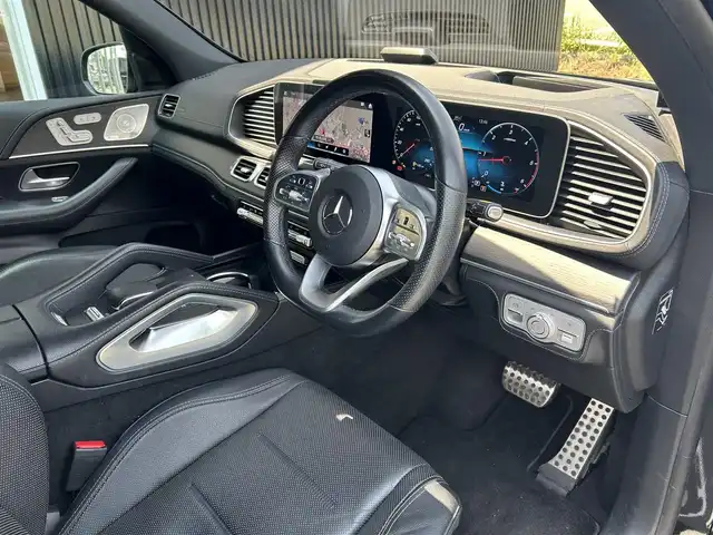 メルセデス・ベンツ ＧＬＥ４００ｄ 4MATIC スポーツ 福岡県 2021(令3)年 2.2万km オブシディアンブラック レーダーセーフティパッケージ/Burmester/黒革シート/シートヒーター/エアシート　/ヘッドアップディスプレイ/純正ナビ/Applecarplay/androidauto/フルセグTV/全方位カメラ/Bluetooth/パヒュームデュフュザー/エアーサスペンション/前後ドライブレコーダー/純正20インチアルミホイール/ETC2.0