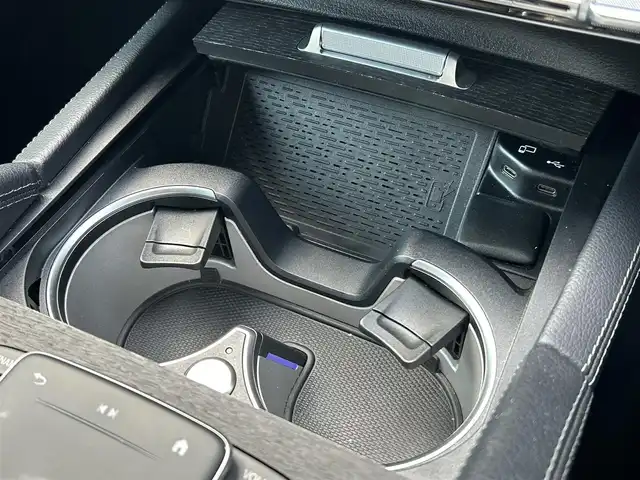 メルセデス・ベンツ ＧＬＥ４００ｄ 4MATIC スポーツ 福岡県 2021(令3)年 2.2万km オブシディアンブラック レーダーセーフティパッケージ/Burmester/黒革シート/シートヒーター/エアシート　/ヘッドアップディスプレイ/純正ナビ/Applecarplay/androidauto/フルセグTV/全方位カメラ/Bluetooth/パヒュームデュフュザー/エアーサスペンション/前後ドライブレコーダー/純正20インチアルミホイール/ETC2.0