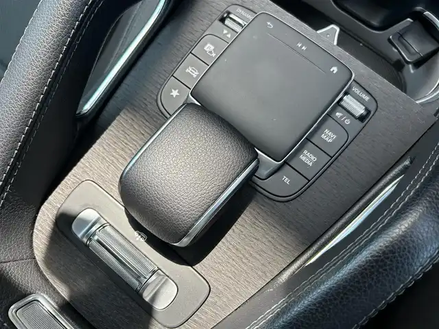 メルセデス・ベンツ ＧＬＥ４００ｄ 4MATIC スポーツ 福岡県 2021(令3)年 2.2万km オブシディアンブラック レーダーセーフティパッケージ/Burmester/黒革シート/シートヒーター/エアシート　/ヘッドアップディスプレイ/純正ナビ/Applecarplay/androidauto/フルセグTV/全方位カメラ/Bluetooth/パヒュームデュフュザー/エアーサスペンション/前後ドライブレコーダー/純正20インチアルミホイール/ETC2.0
