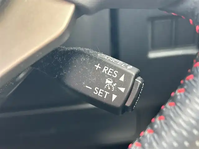 レクサス ＮＸ 300h Fスポーツ 山形県 2017(平29)年 8万km グラファイトブラックガラスフレーク 4WD/マークレビンソンプレミアムサラウンドサウンドシステム/衝突被害軽減システム/純正SDナビ/　　【CD DVD BD BT フルセグ USB AUX】/全周囲カメラ/電動リアゲート/レーダークルーズコントロール/LEDオートヘッドライト/レザーシート/パワーシート/シートエアコン/シートヒーター/ドライブレコーダー/アイドリングストップ/コーナーセンサー/ステアリングスイッチ/ステアリングヒーター/パドルシフト/電動格納ウィンカーミラー/BSM/スマートルームミラー/フォグランプ/スマートキー/ETC2.0