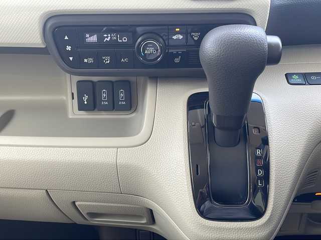ホンダ Ｎ ＢＯＸ G L ホンダセンシング 長野県 2020(令2)年 4.6万km ブリティッシュグリーンP 純正ナビ/バックカメラ/フルセグTV/DVD再生可能/ステアリングスイッチ/BluetoothAudio/社外14インチアルミホイール/純正ホイールキャップ付きスタッドレス車載/クルーズコントロール/前席シートヒーター/LEDヘッドライト/ミラーヒーター/電動スライドドア/コーナーセンサー/スマートキー/Wエアバッグ