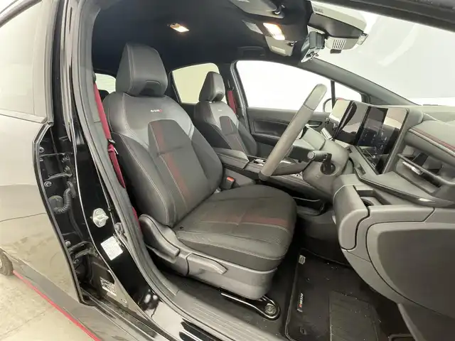 日産 オーラ ニスモ 滋賀県 2022(令4)年 3.7万km スーパーブラック 禁煙車/純正9型ナビ/【フルセグTV/Bluetooth/USB】/インテリジェントアラウンドビューモニター/インテリジェントルームミラー/ワイヤレス充電/ETC2.0/プロパイロット/SOSコール/全方位運転支援システム/・インテリジェントエマージェンシーブレーキ/・前方衝突予測警報/・踏み間違い衝突防止アシスト/・車線逸脱防止支援システム/・車線逸脱警報/・ふらつき警報/・後側方衝突防止支援システム/・後側方車両検知警報/・後退時車両検知警報/ステアリングスイッチ/オートブレーキホールド/電動パーキングブレーキ/LEDライト/スマートキー