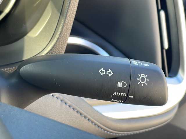 トヨタ ヴォクシー S－Z 山口県 2024(令6)年 1.2万km アティチュードブラックマイカ 純正８型DA（Apple CarPlay）/バックカメラ/純正13.2型フリップダウンモニター/フルセグTV/両側パワースライドドア/ハーフレザーシート/前席シートヒーター/純正13.2型フリップダウンモニター/ETC2.0/純正１７インチアルミホイール/トヨタセーフティーセンス/・プリクラッシュセーフティ/・レーントレーシングアシスト/・レーンディパーチャーアラート/・レーダークルーズコントロール/・アダプティブハイビームシステム／オートマチックハイビーム/・ロードサインアシスト/・ドライバー異常時対応システム/・プロアクティブドライビングアシスト/・発進遅れ告知機能/・緊急時操舵支援（アクティブ操舵機能付）/・フロントクロストラフィックアラート/・レーンチェンジアシスト