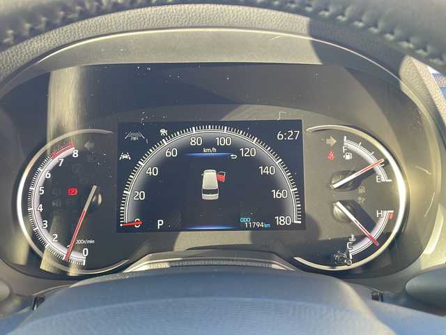 トヨタ ヴォクシー S－Z 山口県 2024(令6)年 1.2万km アティチュードブラックマイカ 純正８型DA（Apple CarPlay）/バックカメラ/純正13.2型フリップダウンモニター/フルセグTV/両側パワースライドドア/ハーフレザーシート/前席シートヒーター/純正13.2型フリップダウンモニター/ETC2.0/純正１７インチアルミホイール/トヨタセーフティーセンス/・プリクラッシュセーフティ/・レーントレーシングアシスト/・レーンディパーチャーアラート/・レーダークルーズコントロール/・アダプティブハイビームシステム／オートマチックハイビーム/・ロードサインアシスト/・ドライバー異常時対応システム/・プロアクティブドライビングアシスト/・発進遅れ告知機能/・緊急時操舵支援（アクティブ操舵機能付）/・フロントクロストラフィックアラート/・レーンチェンジアシスト