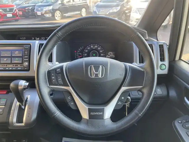 ホンダ ステップワゴン スパーダ インターナビ パワーED 静岡県 2013(平25)年 9.9万km ホワイトオーキッドパール (株)IDOMが運営する【じしゃロン焼津店】の自社ローン専用車両になります。こちらは現金またはオートローンご利用時の価格です。自社ローンご希望の方は別途その旨お申付け下さい/純正ＨＤＤナビ/（フルセグＴＶ/ＣＤ/ＤＶＤ）/両側パワースライドドア/バックカメラ/ＥＴＣ/ＨＩＤヘッドライト/オートライト/純正アルミホイール
