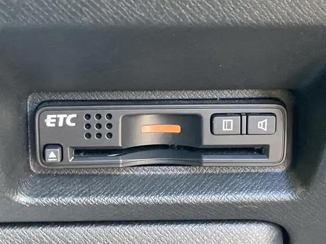 ホンダ ステップワゴン スパーダ インターナビ パワーED 静岡県 2013(平25)年 9.9万km ホワイトオーキッドパール (株)IDOMが運営する【じしゃロン焼津店】の自社ローン専用車両になります。こちらは現金またはオートローンご利用時の価格です。自社ローンご希望の方は別途その旨お申付け下さい/純正ＨＤＤナビ/（フルセグＴＶ/ＣＤ/ＤＶＤ）/両側パワースライドドア/バックカメラ/ＥＴＣ/ＨＩＤヘッドライト/オートライト/純正アルミホイール