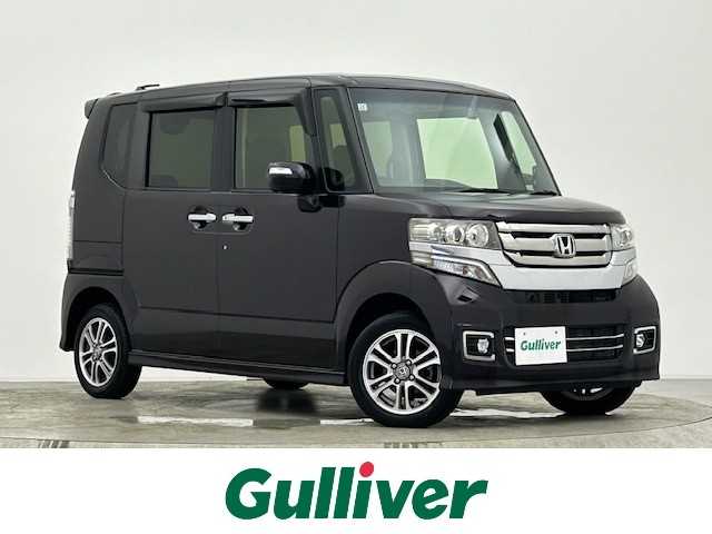 ホンダ Ｎ ＢＯＸ カスタム G SSパッケージ 宮城県 2017(平29)年 2.7万km プレミアムベルベットパープル・パール 4WD/両側パワースライドドア/純正ナビ/(VTR/AUX/CD/DVD/AM/FM/TV/iPod/SD/USB)/バックカメラ/ビルトインETC/前方ドライブレコーダー/シートヒーター/プッシュスタート/スマートキー/HIDヘッドランプ/オートライト/フォグランプ/フロントウィンドウ熱線/ドアバイザー/純正フロアマット/純正14インチアルミホイール