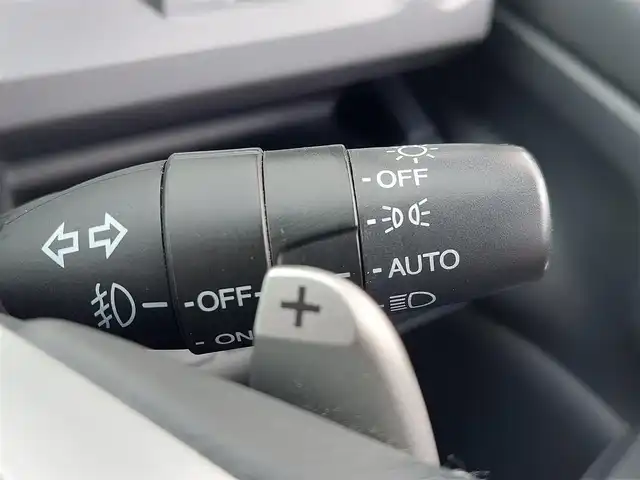 ホンダ ステップワゴン スパーダ S 東京都 2014(平26)年 7.6万km ホワイトオーキッドパール 純正HDDナビ/フルセグTV/バックカメラ/ETC/ドライブレコーダー/パドルシフト/アイドリングストップ/クルーズコントロール/片側パワースライドドア/HIDヘッドライト/オートライト/ドアバイザー/電動格納ミラー/16インチ純正アルミホイール/純正フロアマット
