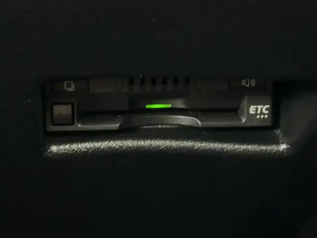 トヨタ シエンタ G クエロ 福岡県 2019(平31)年 5.4万km ラディアントグリーンM 純正7型SDナビ(フルセグTV/CD/DVD/BT)全方位トヨタセーフティコーナーセンサー両側電動パワスラドラレコETCシートヒーターハンドルヒーターUSB純正フロアマット純正LEDヘッドライトプッシュスタートスマートキー