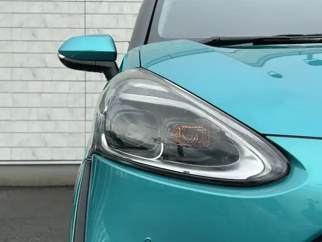 トヨタ シエンタ G クエロ 福岡県 2019(平31)年 5.4万km ラディアントグリーンM 純正7型SDナビ(フルセグTV/CD/DVD/BT)全方位トヨタセーフティコーナーセンサー両側電動パワスラドラレコETCシートヒーターハンドルヒーターUSB純正フロアマット純正LEDヘッドライトプッシュスタートスマートキー