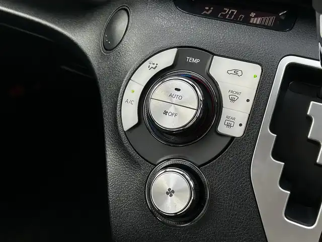 トヨタ シエンタ G クエロ 福岡県 2019(平31)年 5.4万km ラディアントグリーンM 純正7型SDナビ(フルセグTV/CD/DVD/BT)全方位トヨタセーフティコーナーセンサー両側電動パワスラドラレコETCシートヒーターハンドルヒーターUSB純正フロアマット純正LEDヘッドライトプッシュスタートスマートキー