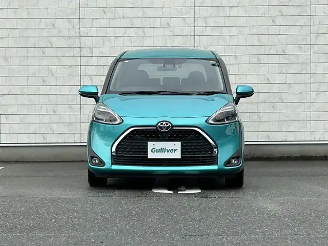 トヨタ シエンタ G クエロ 福岡県 2019(平31)年 5.4万km ラディアントグリーンM 純正7型SDナビ(フルセグTV/CD/DVD/BT)全方位トヨタセーフティコーナーセンサー両側電動パワスラドラレコETCシートヒーターハンドルヒーターUSB純正フロアマット純正LEDヘッドライトプッシュスタートスマートキー