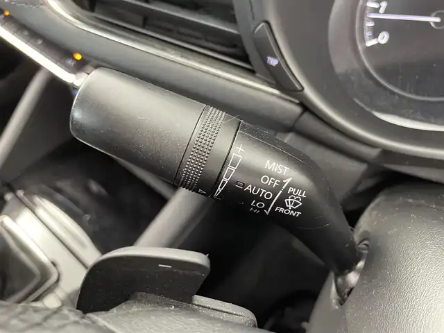 マツダ マツダ３セダン 20S プロアクティブ ツーリングS 大分県 2020(令2)年 8.9万km ジェットブラックマイカ ワンオーナー/スマートブレーキサポート/純正ナビゲーション/（フルセグTV/CD/DVD/Bluetooth/USB/HDMI/AM/FM）/バックカメラ/レーダークルーズコントロール/レーンキープアシスト/ブラインドスポットモニター/ドライバーモニタリング/ドライブレコーダー/ETC/パワーシート（ポジションメモリー付き）/シートヒーター/ステアリングヒーター/オートLEDヘッドライト/オートハイビーム/電動パーキングブレーキ/ブレーキホールド/スマートキー/プッシュスタート/純正１８インチアルミホイール