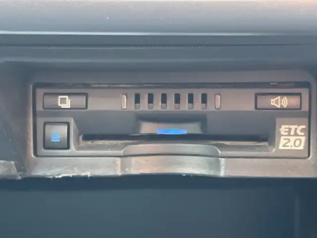 トヨタ クラウン ハイブリッド S 神奈川県 2021(令3)年 7万km ブラック 純正12型ナビ/Bluetooth/CD/USB/フルセグ/レーダークルーズコントロール/ブラインドスポットモニター　/バックカメラ　/シートヒーター　/パワーシート　/ステアリングヒーター　/オートブレーキ　/ETC　/ドライブレコーダー　/LEDヘッドライト　/オートライト/オートマチックハイビーム/スマートキー/プッシュスタート/純正フロアマット/純正アルミホイール/ABS/横滑り防止装置/衝突被害軽減システム/レーンキープアシスト/盗難防止装置