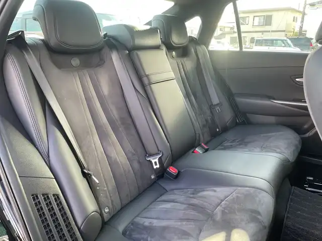 トヨタ クラウン ハイブリッド S 神奈川県 2021(令3)年 7万km ブラック 純正12型ナビ/Bluetooth/CD/USB/フルセグ/レーダークルーズコントロール/ブラインドスポットモニター　/バックカメラ　/シートヒーター　/パワーシート　/ステアリングヒーター　/オートブレーキ　/ETC　/ドライブレコーダー　/LEDヘッドライト　/オートライト/オートマチックハイビーム/スマートキー/プッシュスタート/純正フロアマット/純正アルミホイール/ABS/横滑り防止装置/衝突被害軽減システム/レーンキープアシスト/盗難防止装置