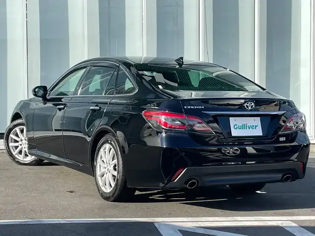 トヨタ クラウン ハイブリッド S 神奈川県 2021(令3)年 7万km ブラック 純正12型ナビ/Bluetooth/CD/USB/フルセグ/レーダークルーズコントロール/ブラインドスポットモニター　/バックカメラ　/シートヒーター　/パワーシート　/ステアリングヒーター　/オートブレーキ　/ETC　/ドライブレコーダー　/LEDヘッドライト　/オートライト/オートマチックハイビーム/スマートキー/プッシュスタート/純正フロアマット/純正アルミホイール/ABS/横滑り防止装置/衝突被害軽減システム/レーンキープアシスト/盗難防止装置