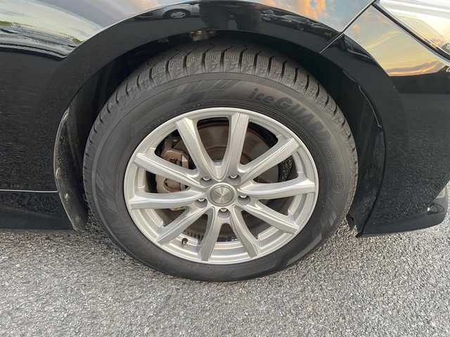 トヨタ クラウン ハイブリッド S 茨城県 2021(令3)年 7万km ブラック 純正12型ナビ/Bluetooth/CD/USB/フルセグ/レーダークルーズコントロール/ブラインドスポットモニター　/バックカメラ　/シートヒーター　/パワーシート　/ステアリングヒーター　/オートブレーキ　/ETC　/ドライブレコーダー　/LEDヘッドライト　/オートライト/オートマチックハイビーム/スマートキー/プッシュスタート/純正フロアマット/純正アルミホイール/ABS/横滑り防止装置/衝突被害軽減システム/レーンキープアシスト/盗難防止装置