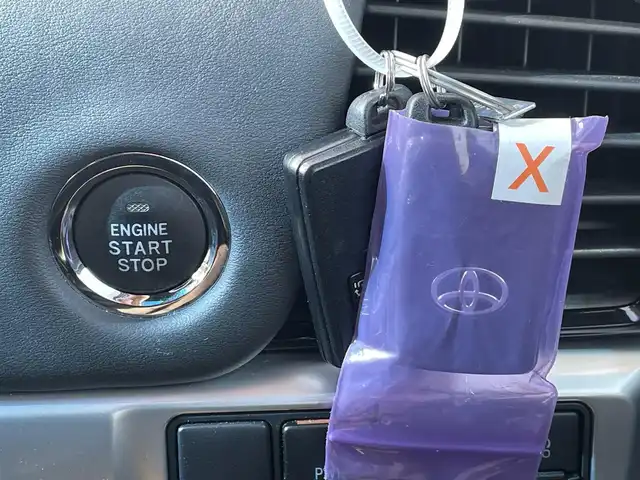 トヨタ エスティマ アエラス プレミアム 千葉県 2017(平29)年 6.4万km ブラック/レッドマイカメタリック 2トーン トヨタセーフティーセンス/・プリクラッシュセーフティー/・レーンキープアシスト/・オートマチックハイビーム/・アダプティブクルーズコントロール/純正10インチSDナビ【NSZN-Z66T】/・CD/DVD/MSV/Bluetooth/フルセグ/バックカメラ/両後パワースライドドア/ハーフレザーシート/運転席パワーシート/スマートキー/純正18インチアルミホイール/純正LEDヘッドライト/ビルトインETC/本革巻きステアリング/ドアバイザー/新車時保証書＆取扱説明書