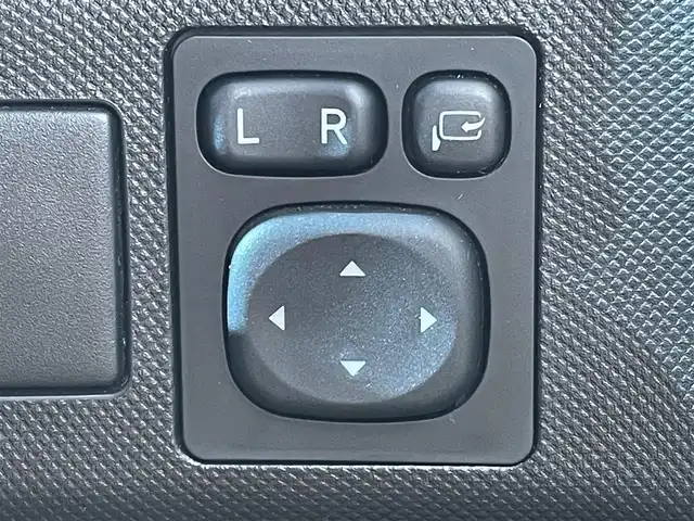 トヨタ エスティマ アエラス プレミアム 千葉県 2017(平29)年 6.4万km ブラック/レッドマイカメタリック 2トーン トヨタセーフティーセンス/・プリクラッシュセーフティー/・レーンキープアシスト/・オートマチックハイビーム/・アダプティブクルーズコントロール/純正10インチSDナビ【NSZN-Z66T】/・CD/DVD/MSV/Bluetooth/フルセグ/バックカメラ/両後パワースライドドア/ハーフレザーシート/運転席パワーシート/スマートキー/純正18インチアルミホイール/純正LEDヘッドライト/ビルトインETC/本革巻きステアリング/ドアバイザー/新車時保証書＆取扱説明書