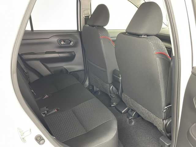 トヨタ ライズ Z 道央・札幌 2025(令7)年 0.1千km ブラックマイカメタリック/シャイニングホワイトパール ・4WD/・寒冷地仕様/・純正ディスプレイオーディオ　/&TV&BT&HI&AndroidAuto&AppleCarplay/・全方位カメラ/・スマートアシスト/・レーダークルーズコントロール/・コーナーセンサー/・前席シートヒーター/・プッシュスタート/・LEDヘッドライト/・LEDフォグ/・オートマチックハイビーム/・オートライト/・スマートキー/・スペアキー