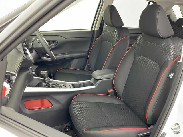 トヨタ ライズ Z 道央・札幌 2025(令7)年 0.1千km ブラックマイカメタリック/シャイニングホワイトパール ・4WD/・寒冷地仕様/・純正ディスプレイオーディオ　/&TV&BT&HI&AndroidAuto&AppleCarplay/・全方位カメラ/・スマートアシスト/・レーダークルーズコントロール/・コーナーセンサー/・前席シートヒーター/・プッシュスタート/・LEDヘッドライト/・LEDフォグ/・オートマチックハイビーム/・オートライト/・スマートキー/・スペアキー