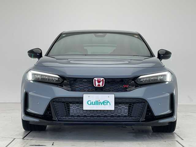 ホンダ シビック タイプR 愛知県 2025(令7)年 0.1千km ソニックグレーパール 登録済未使用車/純正9型ディズプレイオーディオ/レーダークルーズコントロール/バックカメラ/コーナーセンサー/純正アルミホイール/キャリパー/ブラインドスポットモニター/LEDヘッドライト/パドルシフト/リアスポイラー/オートマチックハイビーム/フルセグ/ステアリングスイッチ/スマートキー/プッシュスタート