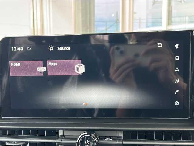 日産 セレナ e－パワー ハイウェイスター V 静岡県 2025(令7)年 0.1千km プリズムホワイト 純正ナビ/・ラジオ/フルセグTV/・Bluetooth/USB/HDMI/主要装備/・レーダークルーズコントロール　/・全方位カメラ　/・両側パワースライドドア　/・ＥＴＣ２．０　/・レーンキープアシスト　/・オートライト　/・オートハイビーム　/・ＬＥＤヘッドライト　/・デジタルインナーミラー　/・ＢＳＭ/・SOSコール/・オートホールド/・プロパイロット/・ワイヤレス充電/・純正アルミホイール/・プッシュスタート/・スマートキー/・スペアキー