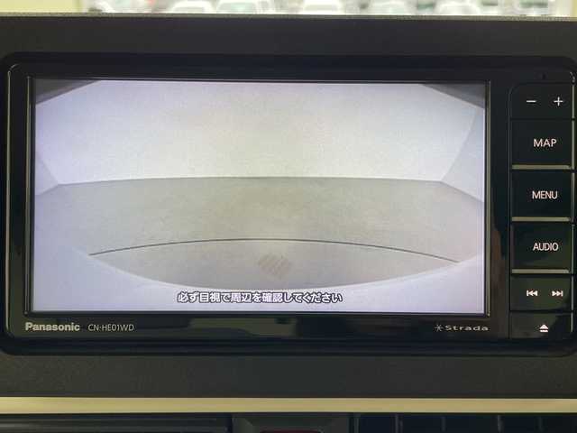 ダイハツ ムーヴ キャンバス ストライプス G 岐阜県 2022(令4)年 2.3万km シャイニングホワイトパール/サンドベージュメタリック 社外SDナビ/CD/DVD/Bluetooth/USB/フルセグTV/バックモニター/両側パワースライドドア(ウェルカムオープン機能付)/スマートアシスト/衝突回避支援ブレーキ機能/車線逸脱警報機能/コーナーセンサー/シートヒーター/ホッとカップホルダー/ドライブレコーダー/ETC/ステアリングリモコン/電動格納ミラー/オートリトラミラー/スマートキー/プッシュスタート/オートLEDヘッドライト電動パーキングブレーキ/オートブレーキホールド/純正フロアマット/純正ドアバイザー