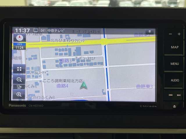 ダイハツ ムーヴ キャンバス ストライプス G 岐阜県 2022(令4)年 2.3万km シャイニングホワイトパール/サンドベージュメタリック 社外SDナビ/CD/DVD/Bluetooth/USB/フルセグTV/バックモニター/両側パワースライドドア(ウェルカムオープン機能付)/スマートアシスト/衝突回避支援ブレーキ機能/車線逸脱警報機能/コーナーセンサー/シートヒーター/ホッとカップホルダー/ドライブレコーダー/ETC/ステアリングリモコン/電動格納ミラー/オートリトラミラー/スマートキー/プッシュスタート/オートLEDヘッドライト電動パーキングブレーキ/オートブレーキホールド/純正フロアマット/純正ドアバイザー