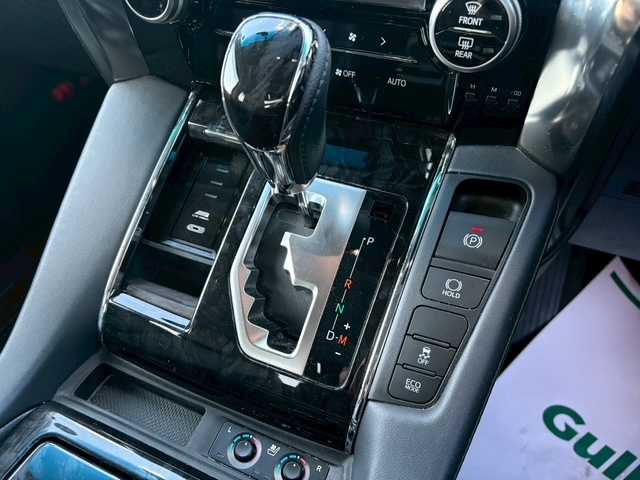 トヨタ アルファード S Cパッケージ 大阪府 2020(令2)年 5万km ホワイトパールクリスタルシャイン ＡＬＰＩＮＥ１１インチナビ　/フルセグ　/Ｂｌｕｅｔｏｏｔｈ　/バックカメラ　/HDMI/ＡＬＰＩＮＥフリップダウンモニター　/本革レザーシート　（OP）/前席・2列目席（シートヒータ・エアーシート）/サンルーフ　/ＡＣ１００Ｖ　/デジタルインナーミラー　/ＢＳＭ/三眼LEDヘッドライト/シーケンシャルライト/両側パワースライドドア/パワーバックドア/前後ドラレコ/ETC