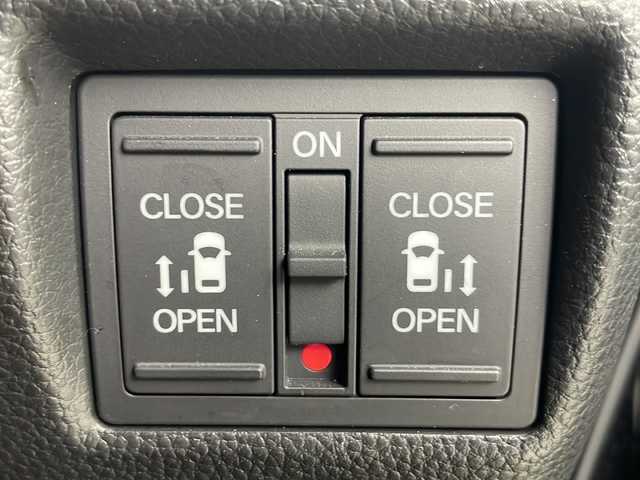 ホンダ Ｎ ＢＯＸ カスタム L ターボ 熊本県 2021(令3)年 6.6万km クリスタルブラックパール 純正SDナビ/・フルセグTV/CD/DVD/SD/BT/・バックカメラ/ホンダセンシング/・衝突軽減ブレーキ/・車線逸脱警報/・先行車発進知らせ/・標識認識機能/アダプティブクルーズコントロール/両側パワースライドドア/前方ドライブレコーダー/パドルシフト/ステアリングリモコン/ビルトインETC/ハーフレザーシート/D/Nシートヒーター/LEDヘッドライト/オートライト/フォグランプ/ヘッドライトレベライザー/スマートキー/スペアキー