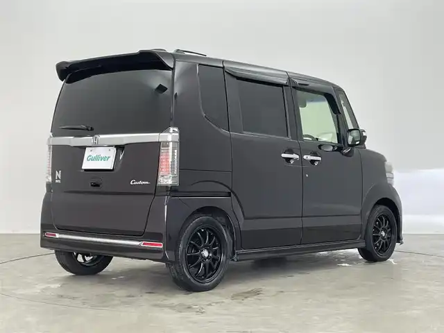 ホンダ Ｎ ＢＯＸ カスタムGターボSSブラックスタイル 埼玉県 2017(平29)年 7.3万km プレミアムベルベットパープル・パール ホンダセンシング　社外８インチナビ　フリップダウンモニター　バックカメラ　ビルトインＥＴＣ　ドライブレコーダー　クルーズコントロール　シートヒーター　社外アルミホイール　オートライト　ＨＩＤライト