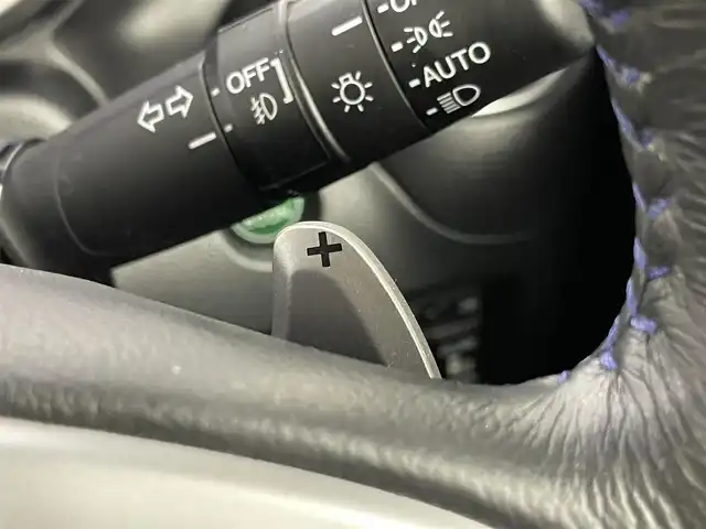 ホンダ Ｎ ＢＯＸ カスタムGターボSSブラックスタイル 埼玉県 2017(平29)年 7.3万km プレミアムベルベットパープル・パール ホンダセンシング　社外８インチナビ　フリップダウンモニター　バックカメラ　ビルトインＥＴＣ　ドライブレコーダー　クルーズコントロール　シートヒーター　社外アルミホイール　オートライト　ＨＩＤライト