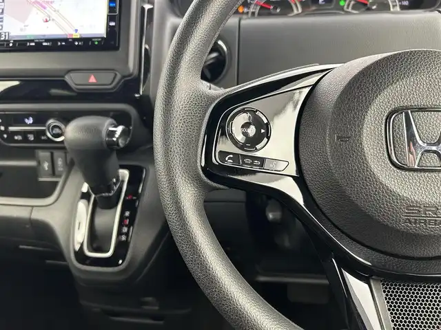 ホンダ Ｎ ＢＯＸ カスタム L 千葉県 2021(令3)年 2.2万km ミッドナイトブルービームM 禁煙車/純正7型ナビ（VXM-214VFi）/AM＆FM＆Bluetooth＆フルセグTV＆CD＆DVD/両側電動スライドドア　/レーダークルーズコントロール　/ホンダセンシング　/衝突軽減ブレーキ /LEDヘッドライト（オートライト機能付）/ビルトインETC　/シートヒーター/ヘッドライトレベライザー　/レーンアシスト　/USBポート/電動格納サイドミラー/ISOFIX/純正フロアマット/純正ドアバイザー/バックカメラ/アイドリングストップ/ウィンカーミラー/プッシュスタート