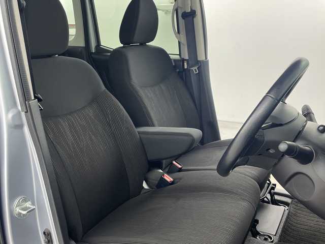 日産 デイズ ルークス HWS X Vセレクション 愛知県 2017(平29)年 1.9万km クールシルバー 純正７インチSDナビ/(CD/DVD/BT/フルセグTV)/バックカメラ/衝突被害軽減システム/両側パワースライドドア/横滑り防止装置/アイドリングストップ/LEDヘッドライト/フォグランプ/オートライト/ウィンカーミラー/電動格納ミラー/純正アルミホイール/プッシュスタート/スマートキー/フロアマット/ドアバイザー