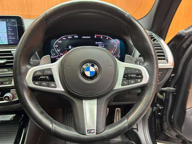 ＢＭＷ Ｘ３ M40d 千葉県 2019(令1)年 3.6万km サファイアブラックP パノラマＳＲ　/茶革シート　/ＡＣＣ　/ナビ　/ＴＶ　/３６０°ｈａｒｍａｎｋａｒｄｏｎサウンド　/シートヒーター　/ベンチレーション　/電動リアゲート　/パーキングアシストプラス　/ドライビングアシストプラス　/ＨＨＵＤ