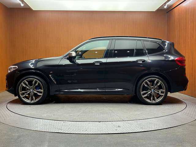 ＢＭＷ Ｘ３ M40d 千葉県 2019(令1)年 3.6万km サファイアブラックP パノラマＳＲ　/茶革シート　/ＡＣＣ　/ナビ　/ＴＶ　/３６０°ｈａｒｍａｎｋａｒｄｏｎサウンド　/シートヒーター　/ベンチレーション　/電動リアゲート　/パーキングアシストプラス　/ドライビングアシストプラス　/ＨＨＵＤ