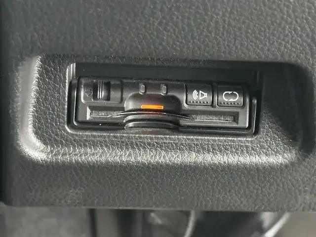 日産 ティーダ 15M SV +プラズマ 愛知県 2012(平24)年 7.8万km ビターショコラ 純正ナビ　/（フルセグ/BT/CD/DVD）　/15インチTiradoアルミホイール　/純正アルミ付きサマータイヤ有り/ドライブレコーダー　/ビルトインETC　/純正フロアマット　/LEDライト　/ハーフレザーシート　/オートライト　/ABS
