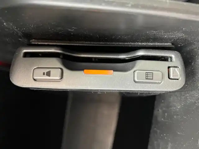 マツダ ＣＸ－５ XD 神奈川県 2019(平31)年 5.7万km スノーフレイクホワイトパールマイカ 純正メーカーナビ/CD/FM/AM/Bluetooth/全方位モニター/レーンキープアシスト/衝突軽減被害システム/トラクションコントロールシステム/LEDヘッドライト/AUTOライト/本革ステアリング/ステアリングスイッチ/LEDヘッドライト/ドアバイザー/フロアマット/プッシュスタート/スマートキー/ETC