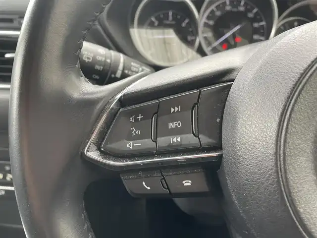 マツダ ＣＸ－５ XD 神奈川県 2019(平31)年 5.7万km スノーフレイクホワイトパールマイカ 純正メーカーナビ/CD/FM/AM/Bluetooth/全方位モニター/レーンキープアシスト/衝突軽減被害システム/トラクションコントロールシステム/LEDヘッドライト/AUTOライト/本革ステアリング/ステアリングスイッチ/LEDヘッドライト/ドアバイザー/フロアマット/プッシュスタート/スマートキー/ETC