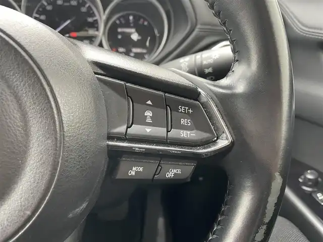 マツダ ＣＸ－５ XD 神奈川県 2019(平31)年 5.7万km スノーフレイクホワイトパールマイカ 純正メーカーナビ/CD/FM/AM/Bluetooth/全方位モニター/レーンキープアシスト/衝突軽減被害システム/トラクションコントロールシステム/LEDヘッドライト/AUTOライト/本革ステアリング/ステアリングスイッチ/LEDヘッドライト/ドアバイザー/フロアマット/プッシュスタート/スマートキー/ETC