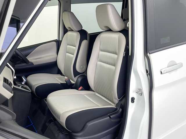 日産 セレナ e－パワー ハイウェイスター V 鹿児島県 2020(令2)年 3万km ブリリアントホワイトパール 純正10インチSDナビMM520D-L/(BT/CD/DVD/AM/FM/フルセグTV)/プロパイロット/アラウンドビューモニター/パーキングアシスト/アイドリングストップ/純正フリップダウンモニター/バックカメラ/純正ナビ連動型ドライブレコーダー（前方）/3列シート/両側パワースライドドア/純正16インチアルミホイール/前後コーナーセンサー/レーンキープアシスト/純正LEDヘッドライト/電動パーキングブレーキ/オートホールド/スペアキー/取扱説明書