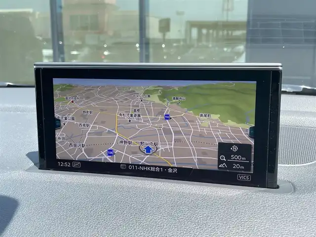 アウディ Ｑ７ 石川県 2018(平30)年 6.8万km 白 4WD/純正メモリナビ/（BT/FM/AM/フルセグTV)/全周囲カメラ/パワーシート/黒レザーシート/1列目2二列目シートヒーター/ステアリングスイッチ/パドルシフト/マトリクスLEDオードヘッドライト/純正ブラックエンブレム/バーチャルコックピット/前後ドライブレコーダー/ETC2.0