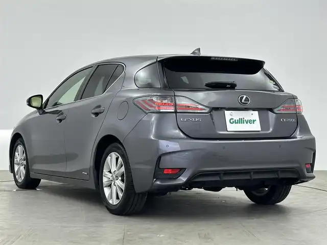 レクサス ＣＴ 200h バージョンC 愛知県 2014(平26)年 5.8万km マーキュリーグレーマイカ 純正ナビ　/（フルセグ/BT/CD/DVD） /レーダークルーズコントロール　/パドルシフト　/バックモニター　/コーナーセンサー　/前席パワーシート　/運転席メモリーシート　/前席シートヒーター　/ドライブレコーダー　/ETC/純正AW