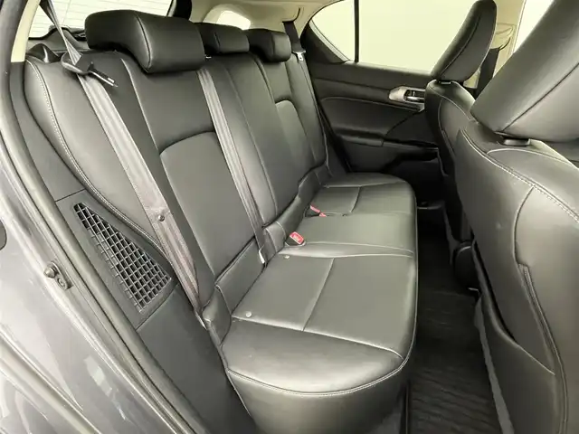レクサス ＣＴ 200h バージョンC 埼玉県 2014(平26)年 5.8万km マーキュリーグレーマイカ 純正ナビ　/ フルセグ BT CD DVD/レーダークルーズコントロール　/クリアランスソナー /パドルシフト　/バックモニター　　/前席パワーシート　/運転席メモリーシート　/前席シートヒーター　/ドライブレコーダー　/ETC/LEDオートライト