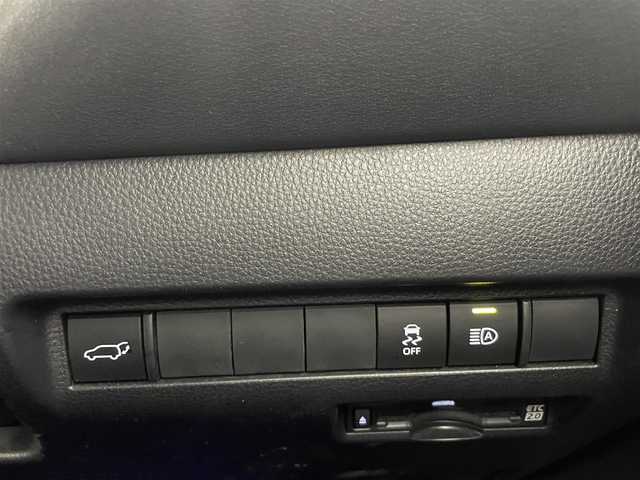 トヨタ ハリアー G 熊本県 2023(令5)年 3.5万km ブラック 純正12.3インチナビ（ＡｐｐｌＣａｒＰｌａｙ・ＡｎｄｒｏｉｄＡｕｔｏ・ＵＳＢ・ＢＴ・フルセグ）/デジタルインナーミラー録画機能付き　/バックカメラ　/ビルトインETC2.0　/モデリスタエアロ（Ｆ・Ｓ・Ｒ）/運転席パワーシート/パワーバックドア/トヨタセーフティーセンス/・プリクラッシュセーフティ/・レーンキープアシスト/・ロードサインアシスト/・駐車時支援パーキングサポートシステム/・アダブティブクルーズコントロール/・オートハイビーム/横滑り防止/電動パーキングブレーキ/ブレーキホールド/ハーフレザーシート/社外フロアマット/純正１８インチAW/オートライト/LEDヘッドライト/フォグライト/スマートキー/プッシュスタート