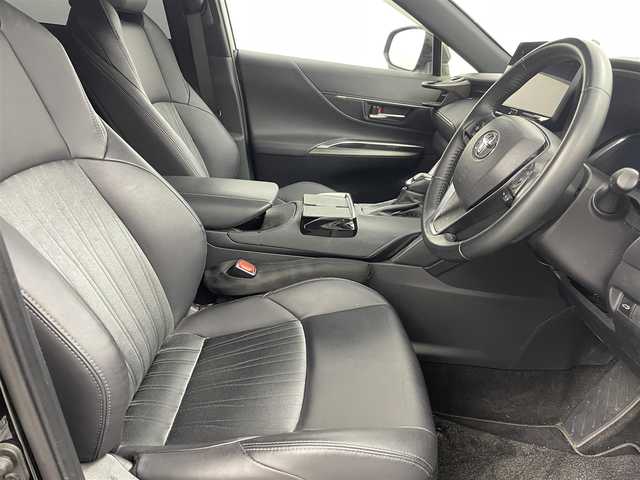 トヨタ ハリアー G 熊本県 2023(令5)年 3.5万km ブラック 純正12.3インチナビ（ＡｐｐｌＣａｒＰｌａｙ・ＡｎｄｒｏｉｄＡｕｔｏ・ＵＳＢ・ＢＴ・フルセグ）/デジタルインナーミラー録画機能付き　/バックカメラ　/ビルトインETC2.0　/モデリスタエアロ（Ｆ・Ｓ・Ｒ）/運転席パワーシート/パワーバックドア/トヨタセーフティーセンス/・プリクラッシュセーフティ/・レーンキープアシスト/・ロードサインアシスト/・駐車時支援パーキングサポートシステム/・アダブティブクルーズコントロール/・オートハイビーム/横滑り防止/電動パーキングブレーキ/ブレーキホールド/ハーフレザーシート/社外フロアマット/純正１８インチAW/オートライト/LEDヘッドライト/フォグライト/スマートキー/プッシュスタート