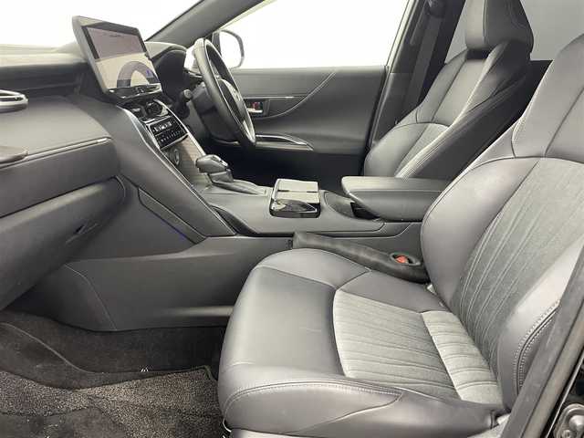 トヨタ ハリアー G 熊本県 2023(令5)年 3.5万km ブラック 純正12.3インチナビ（ＡｐｐｌＣａｒＰｌａｙ・ＡｎｄｒｏｉｄＡｕｔｏ・ＵＳＢ・ＢＴ・フルセグ）/デジタルインナーミラー録画機能付き　/バックカメラ　/ビルトインETC2.0　/モデリスタエアロ（Ｆ・Ｓ・Ｒ）/運転席パワーシート/パワーバックドア/トヨタセーフティーセンス/・プリクラッシュセーフティ/・レーンキープアシスト/・ロードサインアシスト/・駐車時支援パーキングサポートシステム/・アダブティブクルーズコントロール/・オートハイビーム/横滑り防止/電動パーキングブレーキ/ブレーキホールド/ハーフレザーシート/社外フロアマット/純正１８インチAW/オートライト/LEDヘッドライト/フォグライト/スマートキー/プッシュスタート