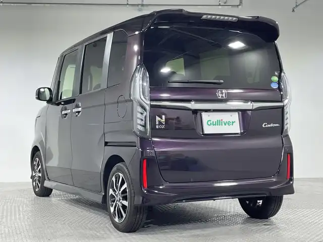 ホンダ Ｎ ＢＯＸ カスタム G EX ホンダセンシング 神奈川県 2017(平29)年 2.3万km プレミアムベルベットパープル・パール ホンダセンシング/・急アクセル抑制機能/・近距離衝突軽減ブレーキ/・誤発進抑制機能/後方誤発進抑制機能/・衝突軽減ブレーキ/・歩行者事故低減ステアリング/・路外逸脱抑制機能/・渋滞追従機能付きアダプティブクルーズコントロール/・車線維持支援システム/・標識認識機能/・先行車発進お知らせ機能/・オートハイビーム/・パーキングセンサーシステム/純正ナビ/・BT/フルセグTV/CD/DVD/SD/USB/バックカメラ/両側電動スライドドア/LEDヘッドライト/・フォグランプ/ステアリングスイッチ/・Autoライト/スマートキー/・スペアキー(1本)/・エンジンスターター/・プッシュスタートボタン/電動格納ミラー/・ウィンカーミラー/コーナーセンサー/純正フロアマット/純正アルミホイール
