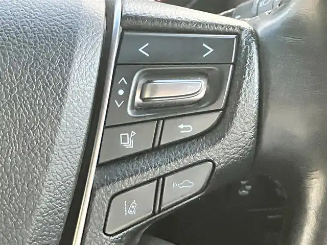 トヨタ ヴェルファイア Z Gエディション 静岡県 2020(令2)年 3.8万km ホワイトパールクリスタルシャイン エンジンスタートボタン/パワーステアリング/パワーウィンドウ/100Ｖ充電/スマートキー/スペアキー1本/Ｗオートエアコン/レーダークルーズコントロール/純正9インチナビ（ＣＤ／ＤＶＤ／ＢＴ／フルセグ）/USB入力端子/ETC2.0/N席電動オットマン/二列目電動オットマン/二列目電動リクライニング/前席パワーシート/電動リアゲート/ドライブレコーダー前後/純正フロアマット/合皮シート/両側パワースライドドア/純正アルミホイール/ABS/横滑り防止装置/コーナーセンサー前後/レーンキープアシスト/盗難防止装置/オートライト/オートマチックハイビーム/三眼LED/W+サイドエアバッグ/カーテンエアバッグ/衝突軽減システム/ステアリングヒーター